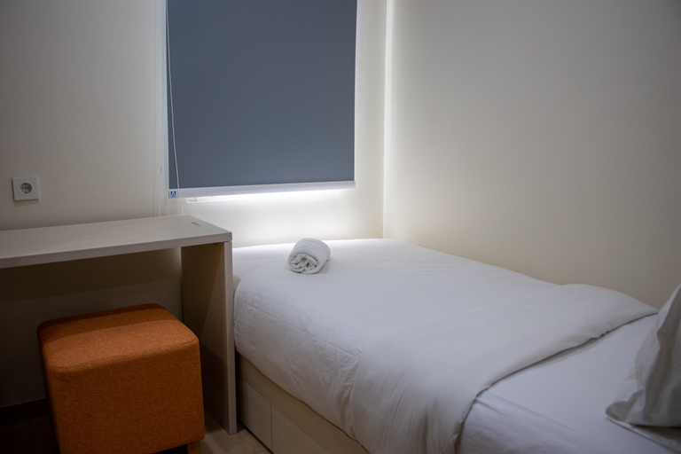 Bedroom 4, Well Furnished 2BR at Podomoro Golf View Apartment By Travelio, Bogor