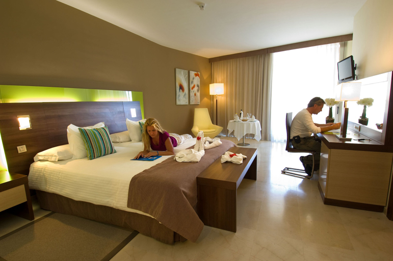 Bedroom 4, Hotel LIVVO Valle Taurito & Aquapark, Las Palmas
