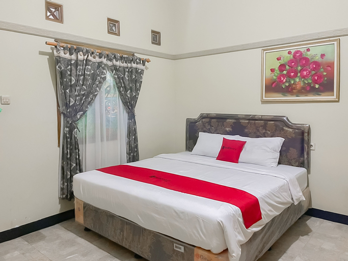 Bedroom 3, RedDoorz Syariah @ Bumi Eyang Enin Homestay Tasikmalaya, Tasikmalaya