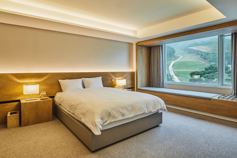 Bedroom 4, Phoenix Hotel Pyeongchang, Pyeongchang