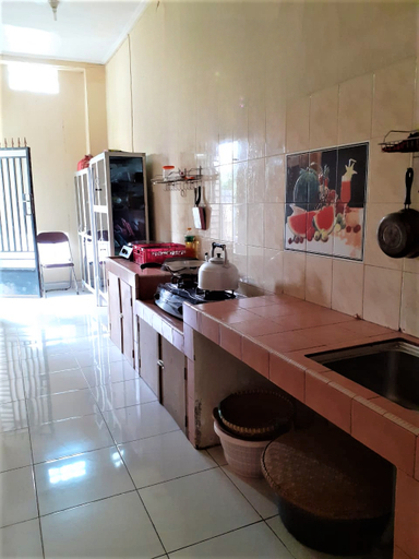 Others 5, Ibu Guest House Tegal, Tegal