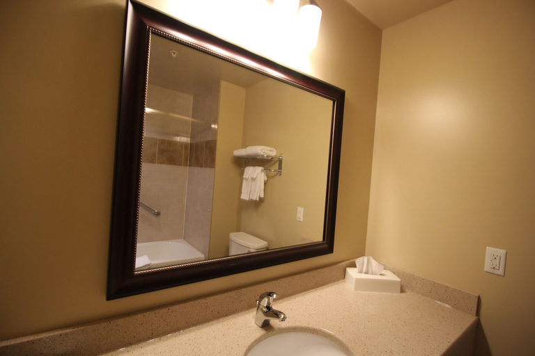 bathroom 7