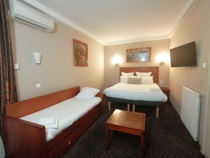 Bedroom 3, Hôtel de l'Europe, Vienne