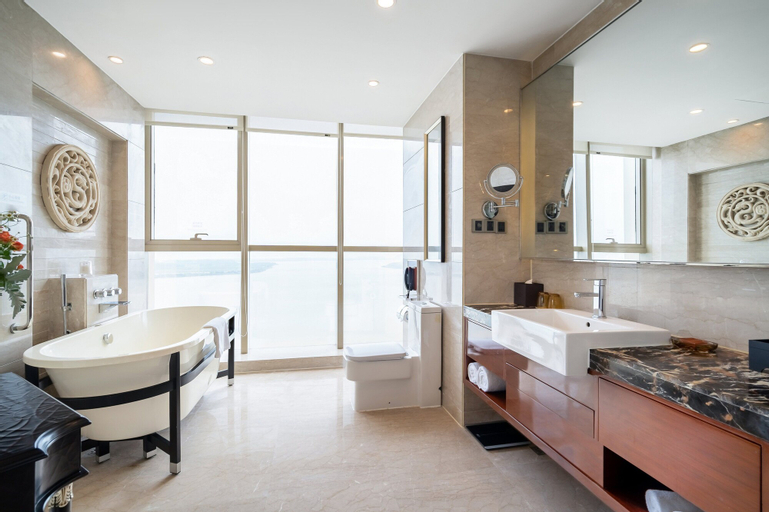 Bathroom 4