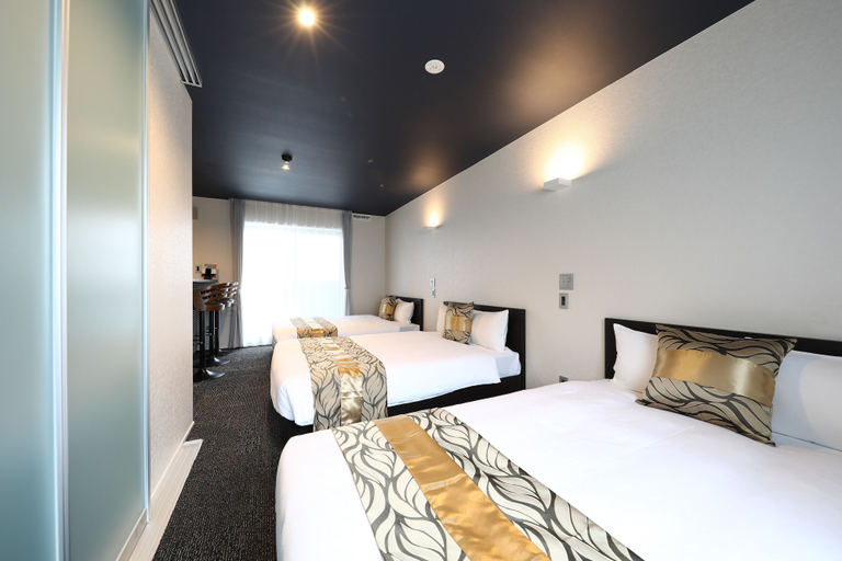 Bedroom 3, GRAND BASE Hakata City, Fukuoka
