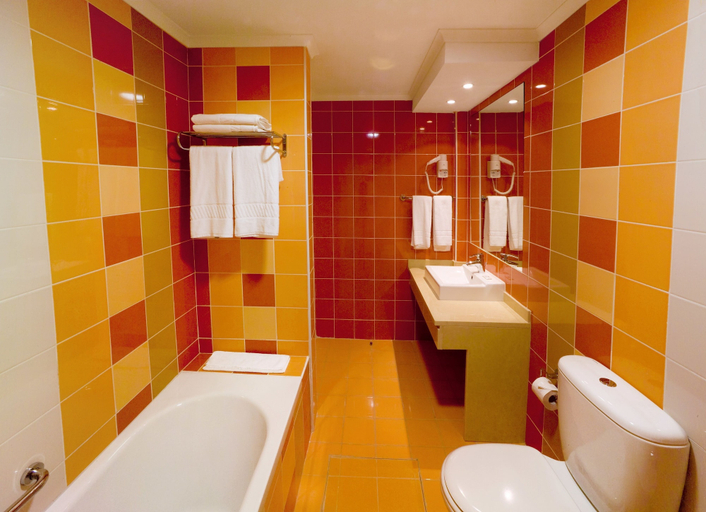 Bathroom 5, Alfagar Aparthotel, Albufeira