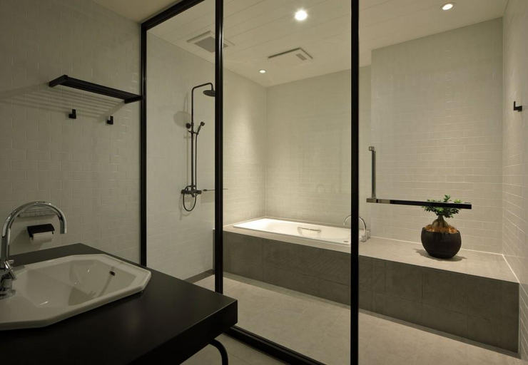 Bathroom 3, H Daimyo, Fukuoka