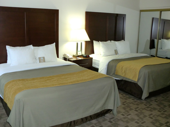 Bedroom 4, Comfort Inn Birch Run - Frankenmuth, Saginaw