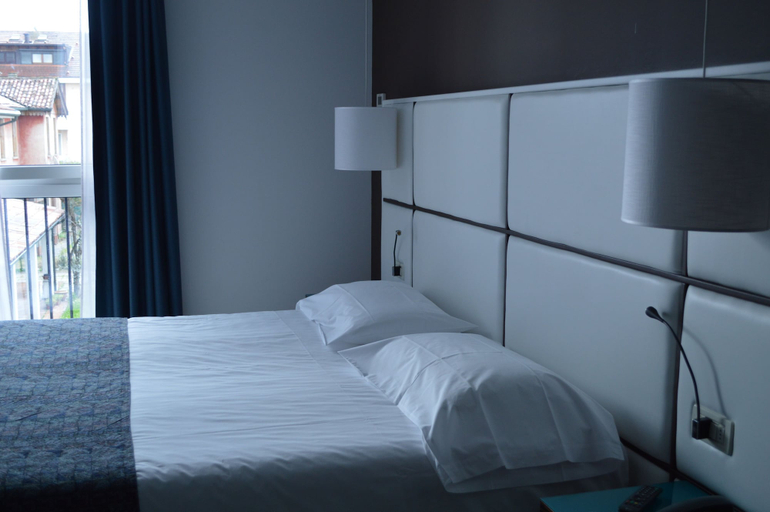 Bedroom 3, Hotel Sagittario, Padua