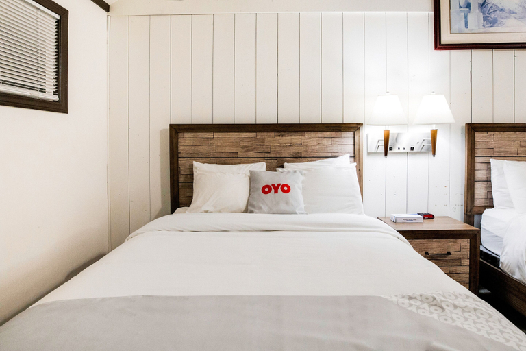 Bedroom 3, Arrowhead Tree Top Lodge, San Bernardino