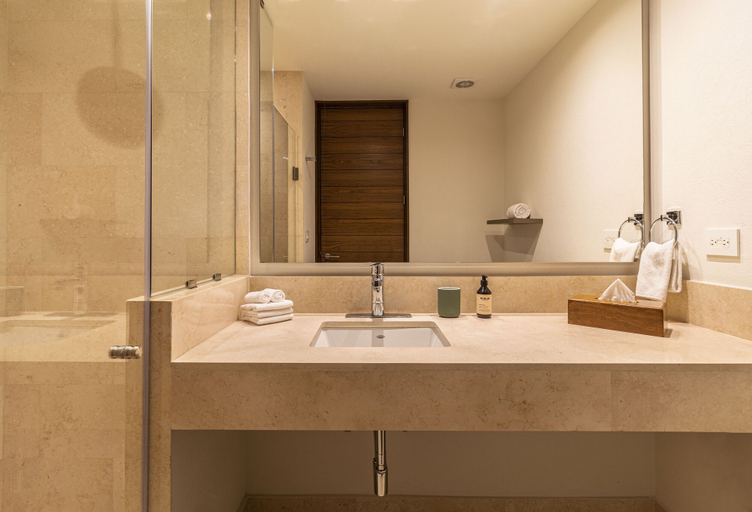 Bathroom 4, Miyana by Kukun, Mexico City