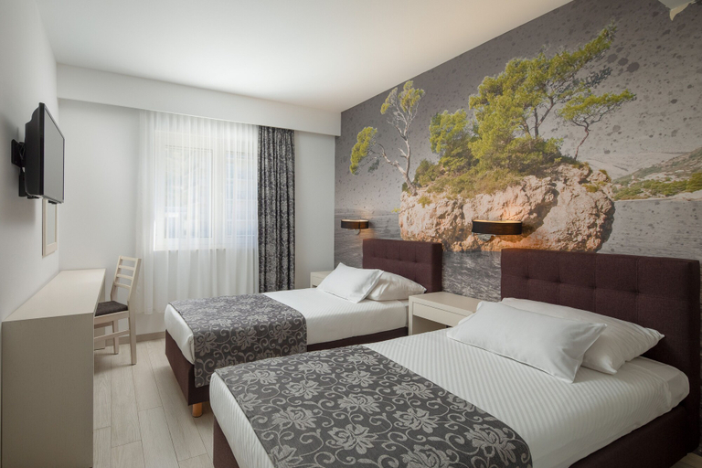 Bedroom 4, Hotel Tamaris, Tučepi