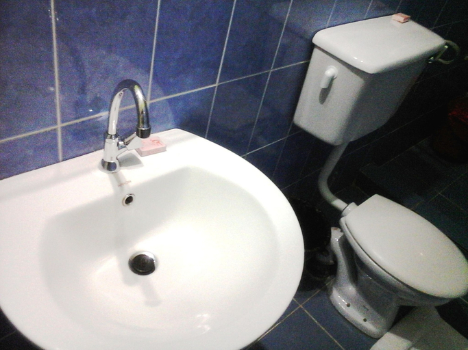 Bathroom 3, Kundayo Serviced Apartments Lodge, Arusha Urban