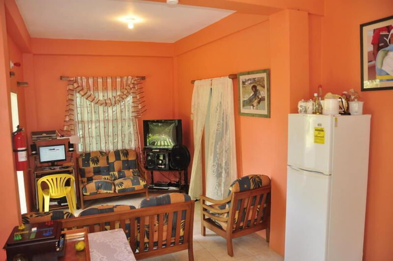 Food & Drinks 4, Fish Tobago Guesthouse