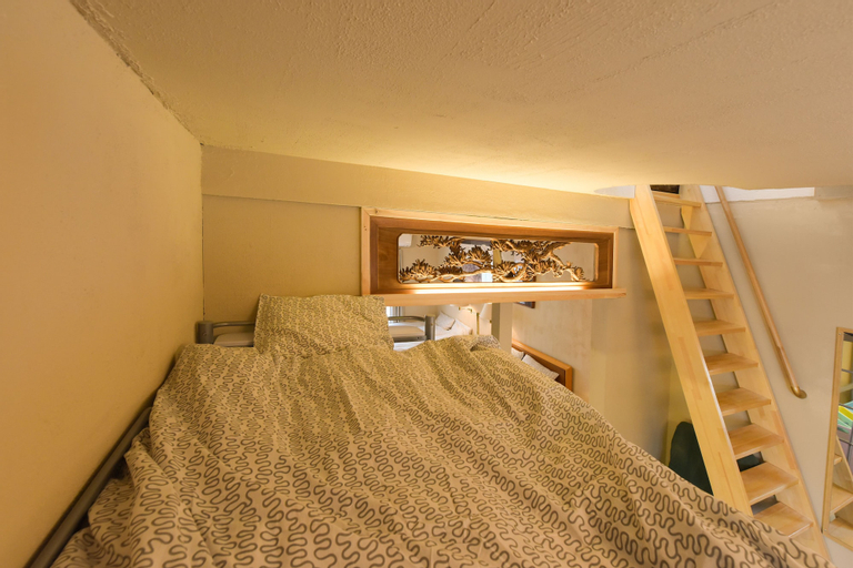 Bedroom 22