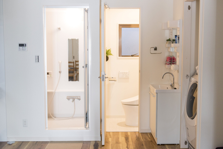Bathroom 2