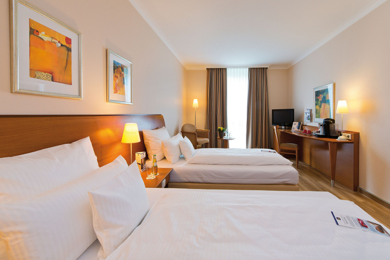 Bedroom 2, PhiLeRo Hotel Köln, Köln