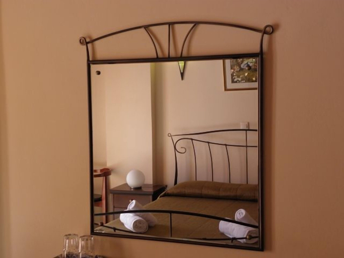 Bedroom 2, Ahilion, West Greece