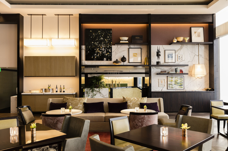 Restaurant 2