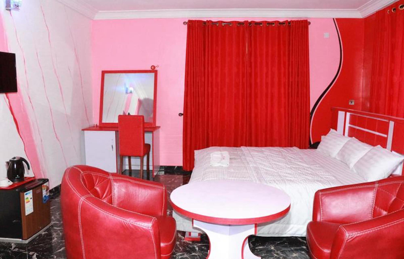 Bedroom 2, Resdon Hotel And Suites, Obio/Akp