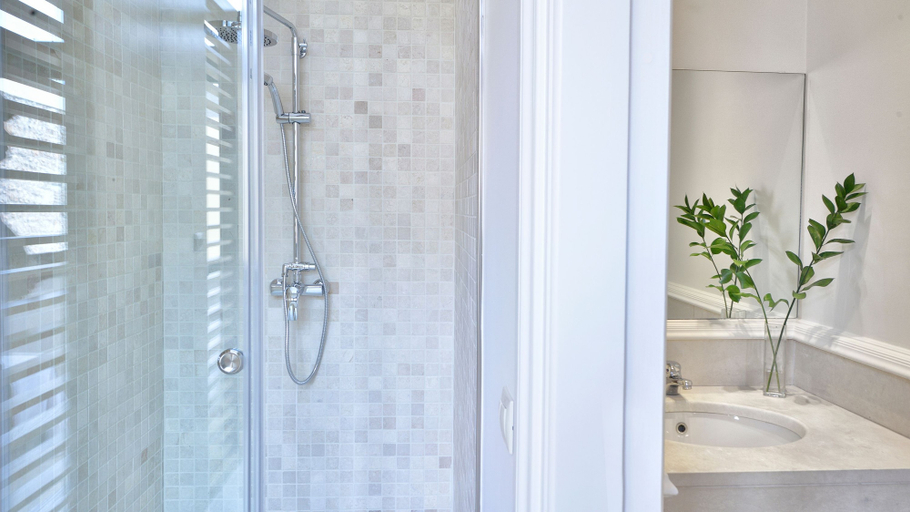Bathroom 4, Thission Luxury Homes & SPA by K&K, Attica