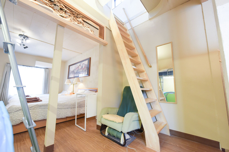 Bedroom 24