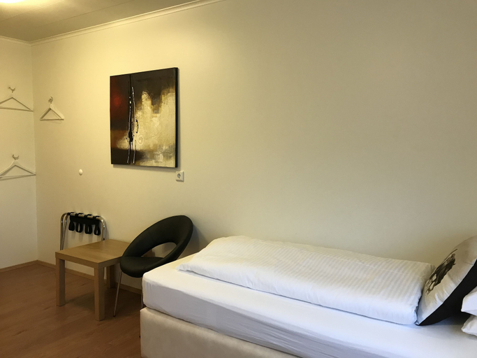 Bedroom 3, Albert Guesthouse, Húnaþing vestra