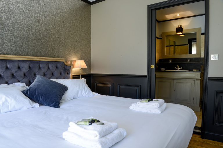 Bedroom 3, Hôtel Villa-Lamartine, Gironde