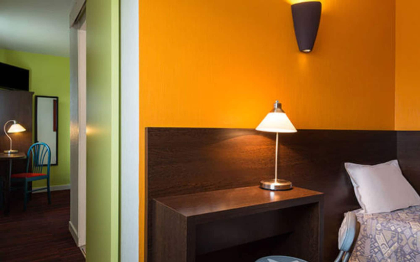 Bedroom 3, The Originals City, Hôtel Hélios, Loire