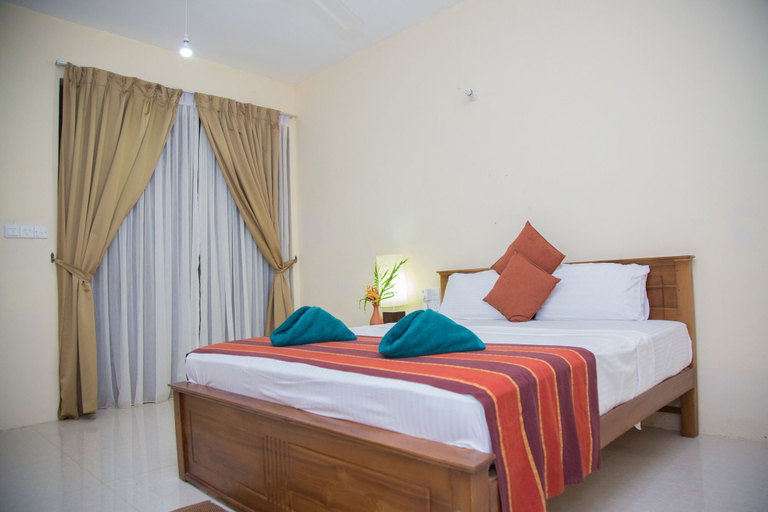Bedroom 3, Blue Magpie Lodge, Kalawana