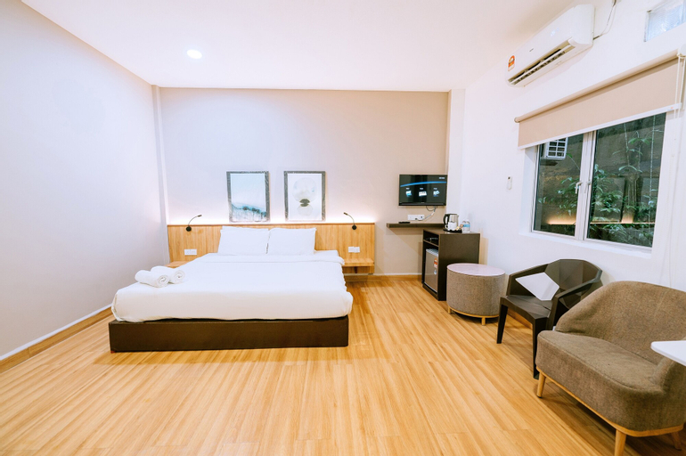 Bedroom 5