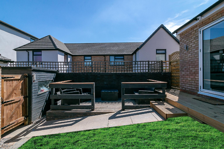 Exterior & Views 1, Archers House, Hertfordshire