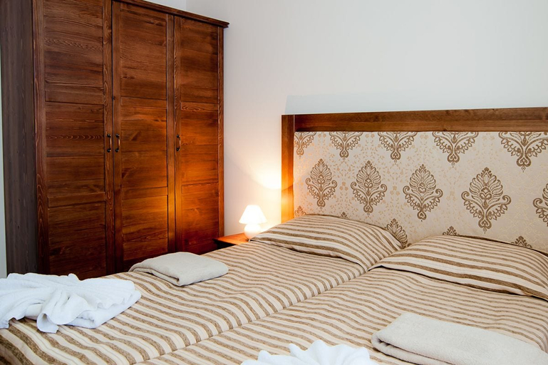 Bedroom 3, Cornelia Deluxe Residence, Razlog