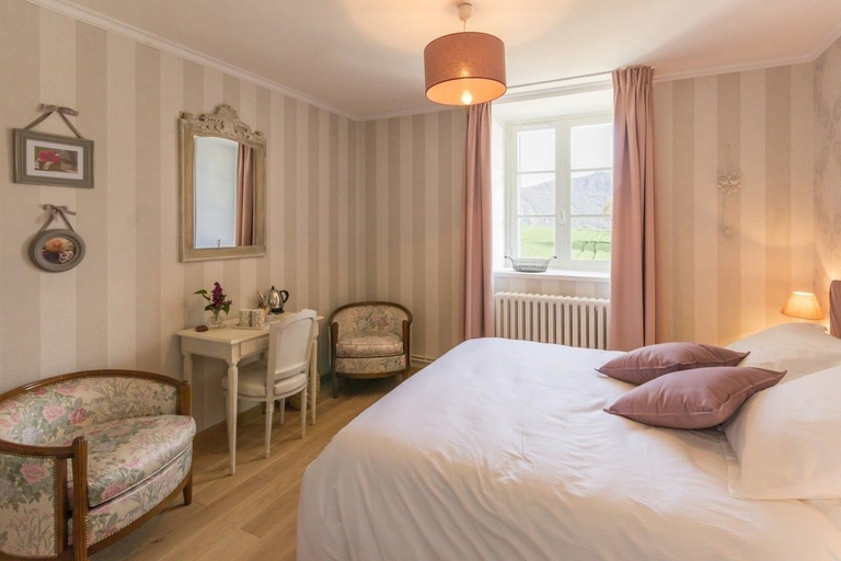 Bedroom 2, Le Manoir de Placy - Bed and Breakfast, Calvados