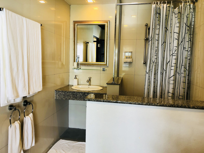 Bathroom 4, Baipho Lifestyle, Phuket Island