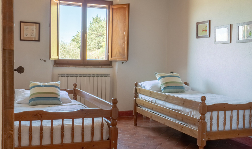 Bedroom 3, Family Friendly Accommodation in Umbria, Perugia