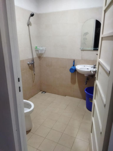 Bathroom, Mess Avros Bogor PPKS PT.RPN, Bogor