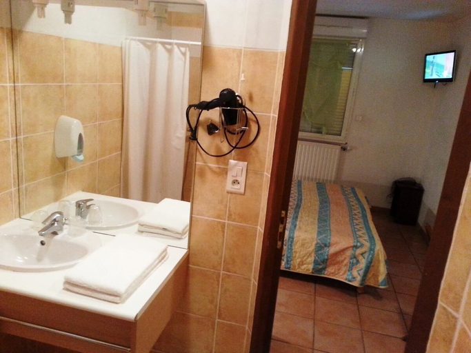 Bathroom, Tempo Hôtel , Aveyron