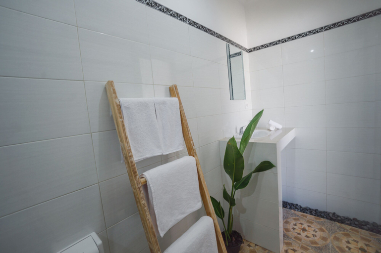 Bathroom 3