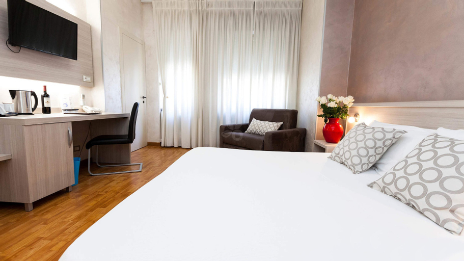 Bedroom 9