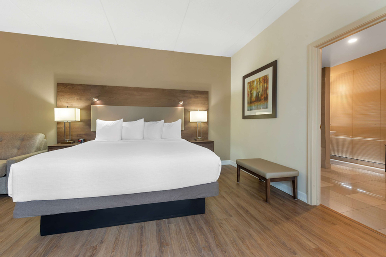 Bedroom 13
