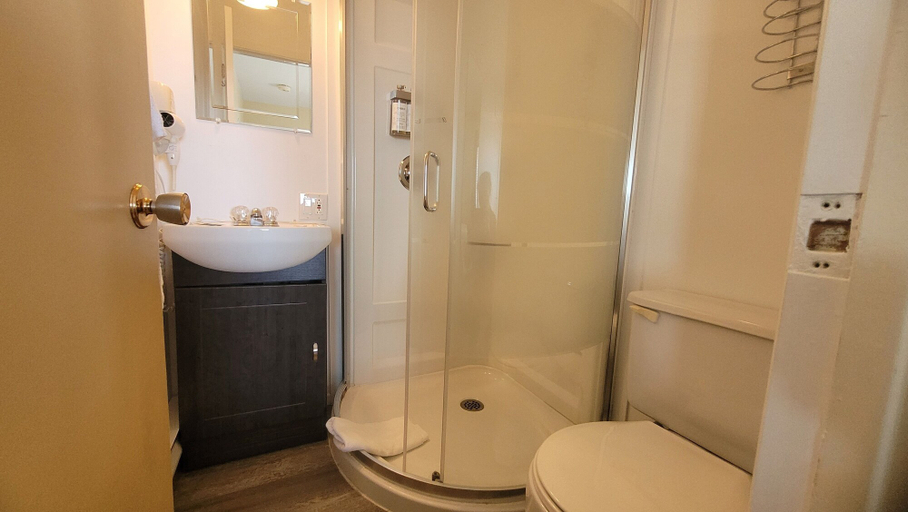 Bathroom 4, Hôtel Aquamer, Avignon