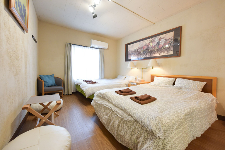 Bedroom 23