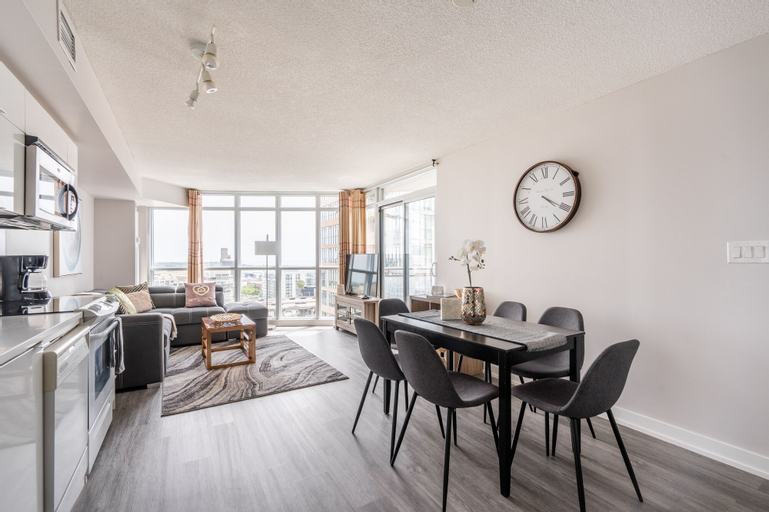 Dining Room 12