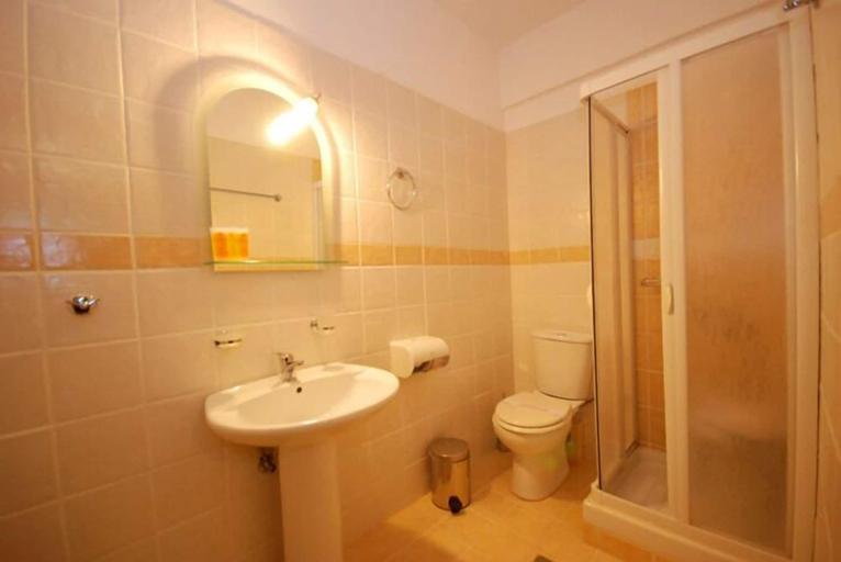 Bathroom 3, Ahilion, West Greece