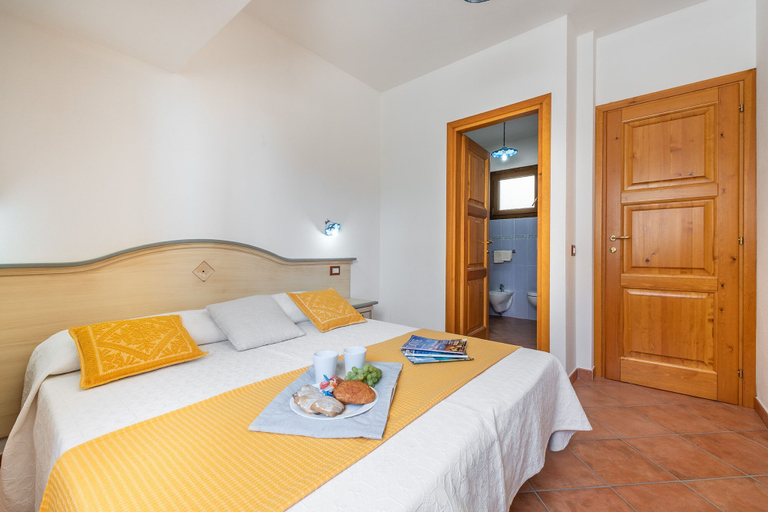 Bedroom 2, Casa Festa, Nuoro