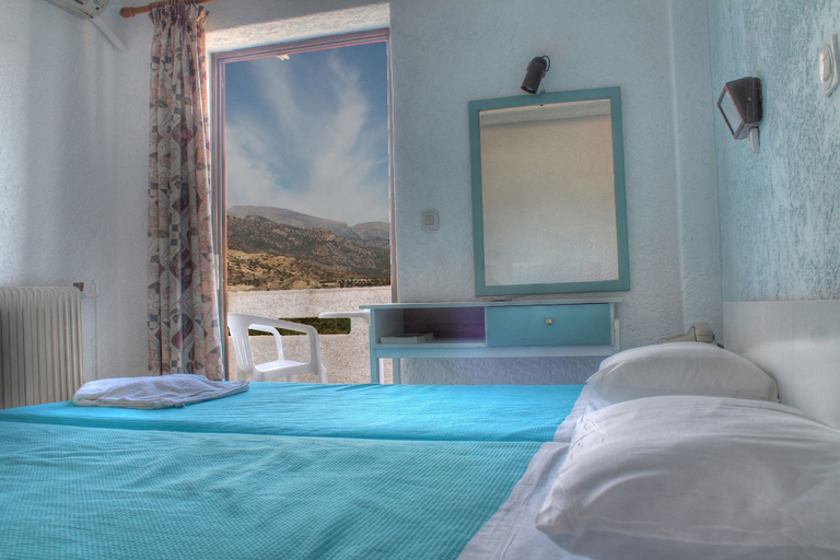 Bedroom 4, Hotel Esperides, Crete