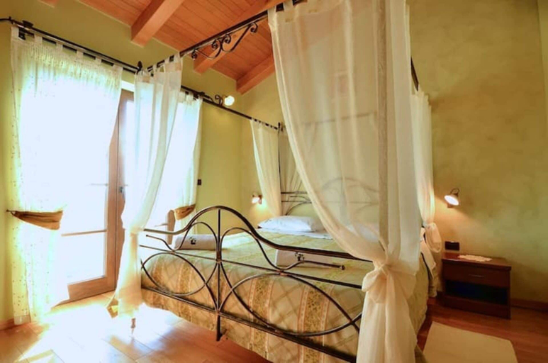 Bedroom 3, Lovely 5-bed Villa in Buzet, Buzet