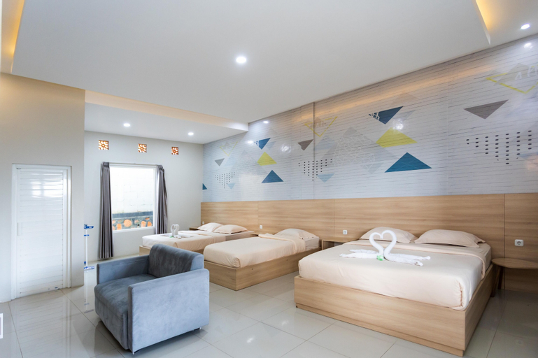 Bedroom 13