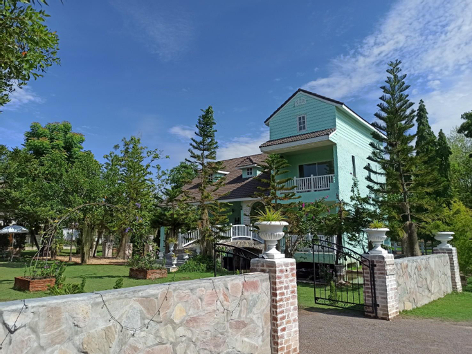 Charisma Resort, Suan Phung